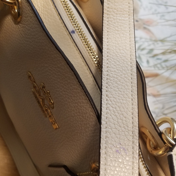 AUTHENTIC COACH PURSE AND MATCHING WALLET - Picture 4 of 4